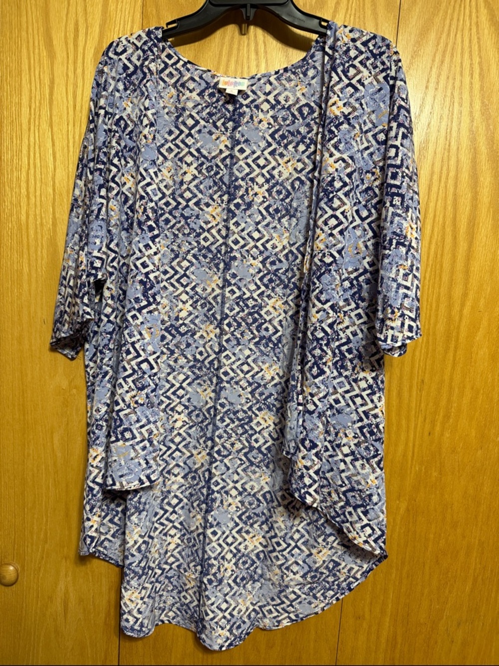 LuLaRoe Navy and Light Blue Abstract Print Lightweight Kimono